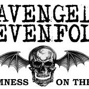 Il testo SHATTERED BY BROKEN DREAMS degli AVENGED SEVENFOLD è presente anche nell'album Sounding the seventh trumpet (2001)