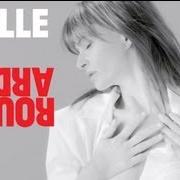 Il testo C'EST UNE VILLE di AXELLE RED è presente anche nell'album Rouge ardent (2013)