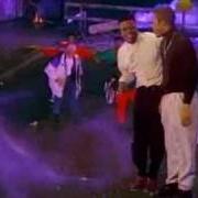 Il testo POISON di BELL BIV DEVOE è presente anche nell'album Poison (1990)