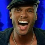 Il testo WEEKEND di KENNY LATTIMORE è presente anche nell'album Weekend (2001)