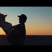 Il testo TILL IT ENDS di LEE KERNAGHAN è presente anche nell'album Backroad nation (2019)