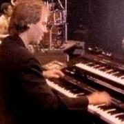 Il testo CHANGIN' LUCK dei LITTLE FEAT è presente anche nell'album Let it roll (1988)