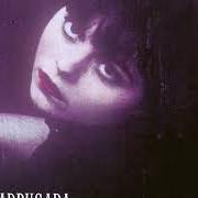 Il testo RUN AWAY WITH ME di MADRUGADA è presente anche nell'album Hands up - i love you ep (2001)