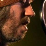 Il testo GUITAR MEDLEY di BADLY DRAWN BOY è presente anche nell'album Is there nothing we could do? (2009)