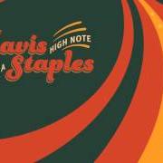 Il testo JESUS LAY DOWN BESIDE ME di MAVIS STAPLES è presente anche nell'album Livin' on a high note (2016)