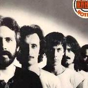 Il testo CANZONE D'AMORE dei BANCO DEL MUTUO SOCCORSO è presente anche nell'album Buone notizie (1981)