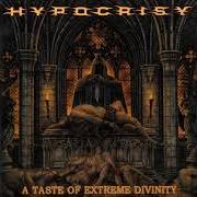 Il testo SOLAR EMPIRE dei HYPOCRISY è presente anche nell'album A taste of extreme divinity (2009)