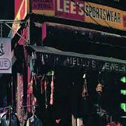 Il testo SOUNDS OF SCIENCE dei BEASTIE BOYS è presente anche nell'album Paul's boutique (1989)