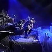 Il testo MEDIANOCHE degli INTI-ILLIMANI è presente anche nell'album Arriesgaré la piel (1996)