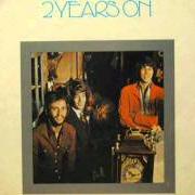 Il testo ALONE AGAIN dei BEE GEES è presente anche nell'album 2 years on (1971)