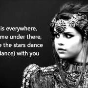 Stars dance