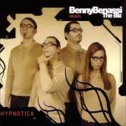Il testo INSIDE OF ME di BENNY B è presente anche nell'album Hypnotica (2004)