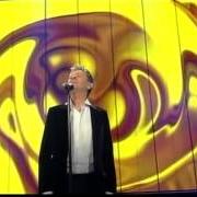 Il testo LEI HA LA NOTTE - NICKY NICOLAI di SANREMO 2006 è presente anche nell'album Sanremo 2006