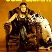 Il testo DEVIL GATE DRIVE di SUZI QUATRO è presente anche nell'album Live and kickin' (1977)