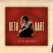 Il testo AS LONG AS I HAVE A SONG di BETH HART è presente anche nell'album Better than home (2015)