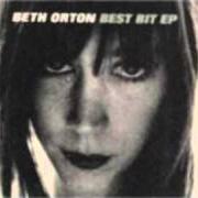 Il testo SKIMMING STONE di BETH ORTON è presente anche nell'album Best bit ep (1997)