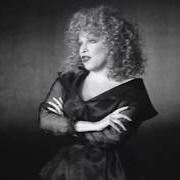 Il testo WIND BENEATH MY WINGS di BETTE MIDLER è presente anche nell'album Beaches (1988)