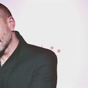 Il testo TU SEI BELLA di BIAGIO ANTONACCI è presente anche nell'album L'amore comporta (2014)