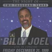 Il testo HONKY TONK WOMEN di BILLY JOEL è presente anche nell'album 2000 years - the millennium concert (2000)