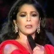 Il testo HAY QUE SEMBRAR EN NAVIDAD di ISABEL PANTOJA è presente anche nell'album De nadie (1993)