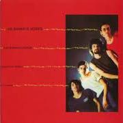 Il testo GENTE INCOHERENTE dei LOS ENANITOS VERDES è presente anche nell'album Los enanitos verdes (1984)
