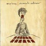 Il testo ALARMA degli ONCE TIROS è presente anche nell'album Momento extraño (2008)