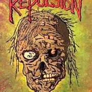 Il testo SIX FEET UNDER dei REPULSION è presente anche nell'album Horrified (1986)