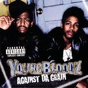 Il testo SHAKEM OFF di YOUNGBLOODZ è presente anche nell'album Against da grain (1999)