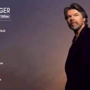 Il testo TOMORROW di BOB SEGER è presente anche nell'album Greatest hits 2 (2003)