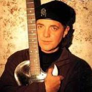 Il testo BE THOU MY VISION di PHIL KEAGGY è presente anche nell'album True believer (1995)