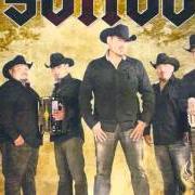 Il testo CUANDO ERA UN JOVENCITO di SOLIDO è presente anche nell'album Mas solido mas norteño (2012)