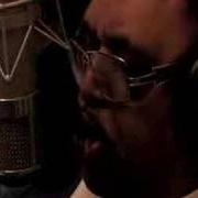 Il testo DOES MY RING BURN YOUR FINGER di SOLOMON BURKE è presente anche nell'album Nashville (2006)