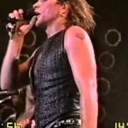 Il testo DAMNED di BON JOVI è presente anche nell'album These days (1995)