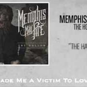 Il testo THE SINNER di MEMPHIS MAY FIRE è presente anche nell'album The hollow (2011)