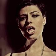 Il testo KILL OURSELVES di GABRIELLA CILMI è presente anche nell'album The sting (2013)