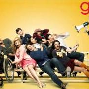 Il testo YEAH! di GLEE CAST è presente anche nell'album Glee: the music, dance party (2011)