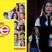 Il testo BUST YOUR WINDOWS di GLEE CAST è presente anche nell'album Glee: the music, volume 1