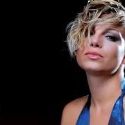 Il testo IO SONO BELLA di EMMA MARRONE è presente anche nell'album Io sono bella (2019)