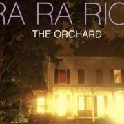 Il testo YOU AND I KNOW dei RA RA RIOT è presente anche nell'album The orchard (2010)