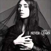 Il testo SILVERLINE di LYKKE LI è presente anche nell'album I never learn (2014)