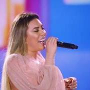 Il testo ONDE NÃO TINHA ESPAÇO (AO VIVO) di NAIARA AZEVEDO è presente anche nell'album Sim (ao vivo) deluxe (2020)