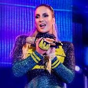 Il testo FIN DE SEMANA di CLAUDIA LEITTE è presente anche nell'album Bandera move (2020)