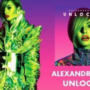 Il testo BACK TO LIGHT di ALEXANDRA STAN è presente anche nell'album Unlocked (2014)