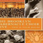 Il testo WE ARE ONE dei BROOKLYN TABERNACLE CHOIR è presente anche nell'album Live...This is your house (2003)