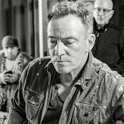 Il testo HOUSE OF A THOUSAND GUITARS di BRUCE SPRINGSTEEN è presente anche nell'album Letter to you (2020)