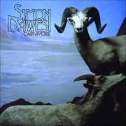 Il testo BEHIND THE BLEACHERS dei SIMON DAWES è presente anche nell'album Simon dawes ep (2004)