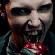 Il testo ALIVE dei BLACK VEIL BRIDES è presente anche nell'album Vindicate (2026)