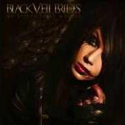 Il testo BEAUTIFUL REMAINS dei BLACK VEIL BRIDES è presente anche nell'album We stitch these wounds (2010)
