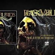 Il testo BEAUTIFUL REMAINS dei BLACK VEIL BRIDES è presente anche nell'album Re-stitch these wounds (2020)