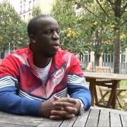 Il testo AÉROPORT di YOUSSOUPHA è presente anche nell'album Sur les chemins du retour (2009)